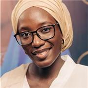 Experienced doctor offering accessible health lessons for students